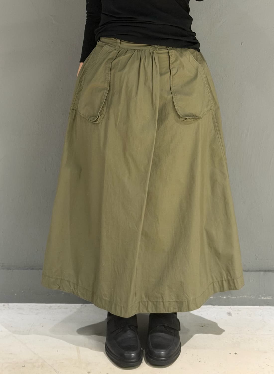 diagonal button detail utility skirt 상품이미지1