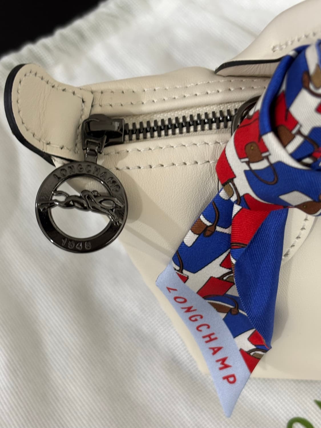 롱샴 희귀모델 르 플리아쥬 XS 탑 핸들백 (에크루) 아이보리 상품이미지3