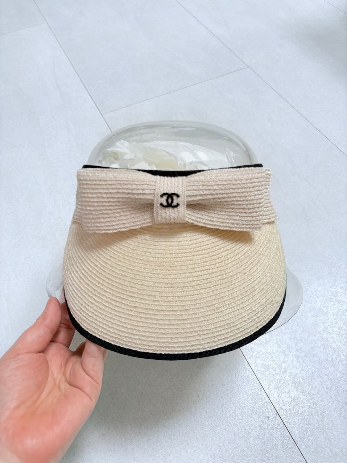 샤넬 리본 선바이저 모자 상품이미지3