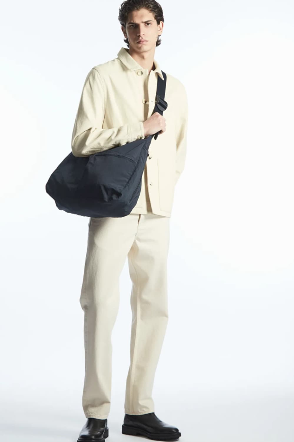 코스 소프트 나일론 메신저백 상품이미지8