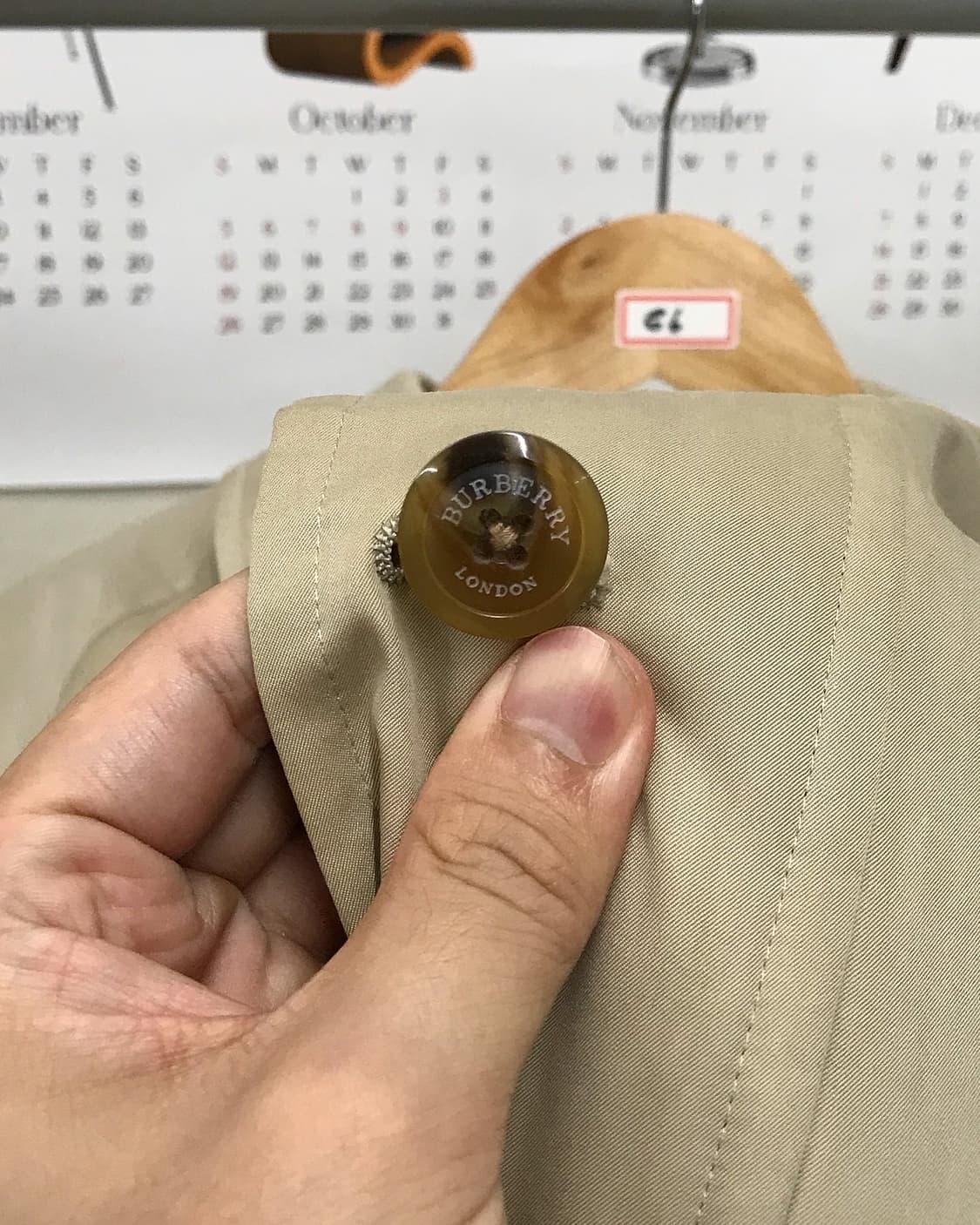 버버리 누빔 사파리 코트 상품이미지3