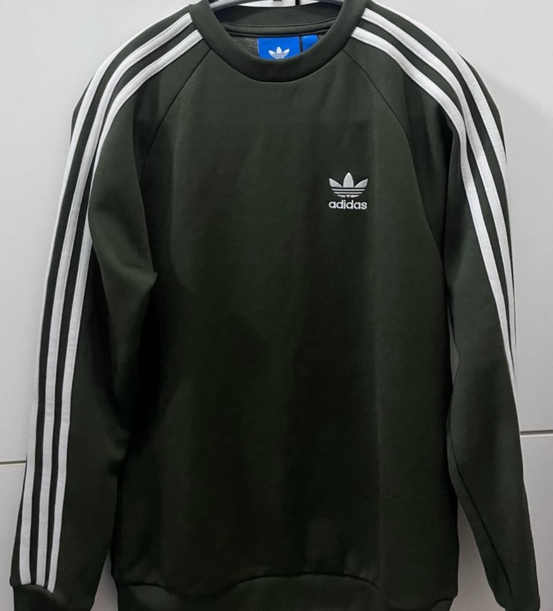 아디다사 맨투맨 상품이미지2