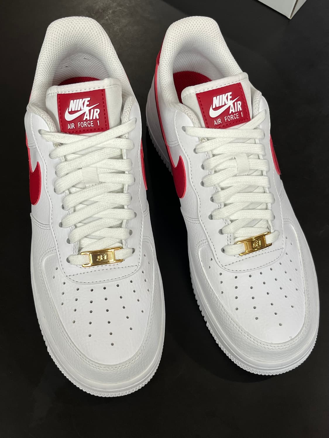 나이키 에어포스1 로우 화이트 레드 상품이미지2