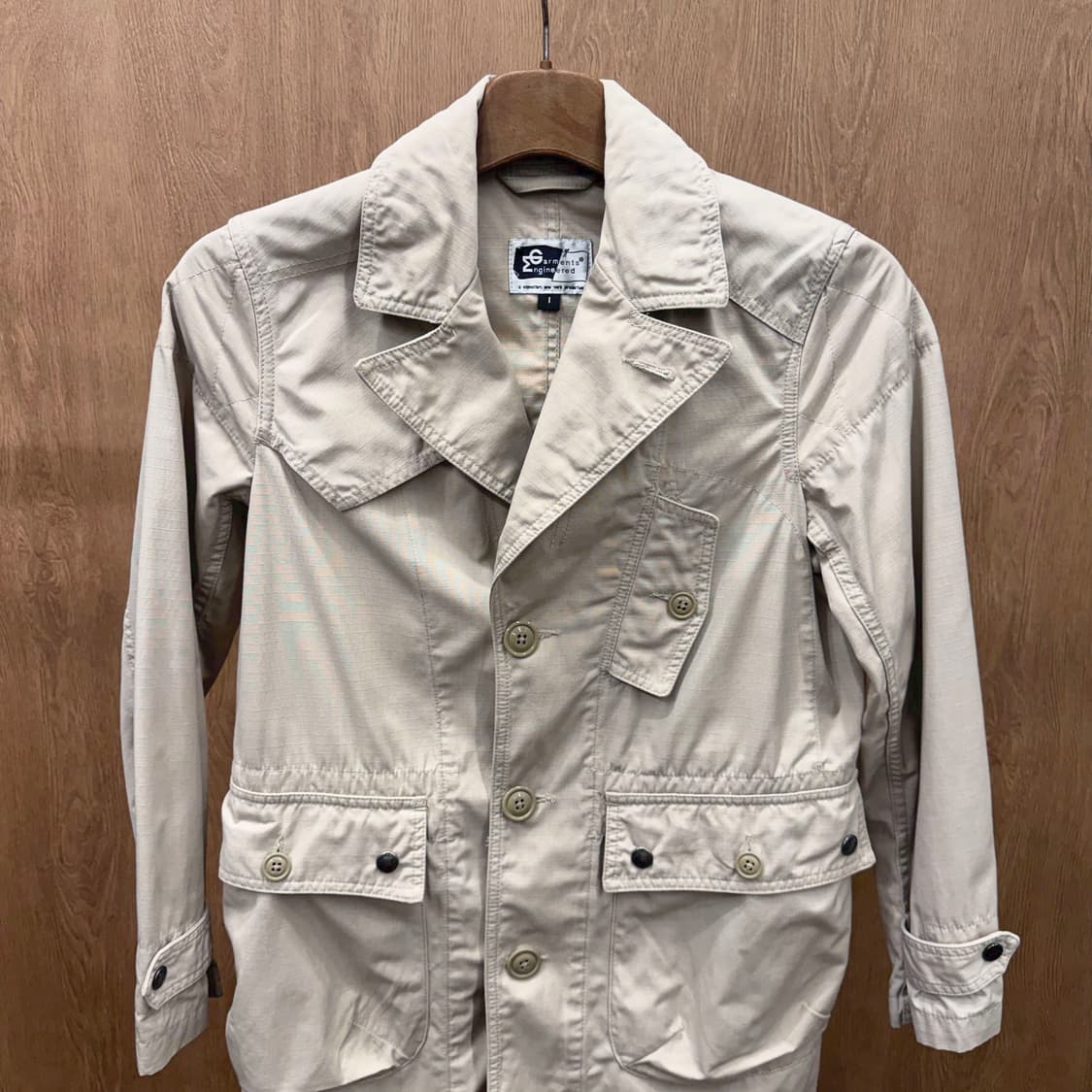 엔지니어드가먼츠 베이지 멀티 포켓 디테일 자켓 상품이미지4