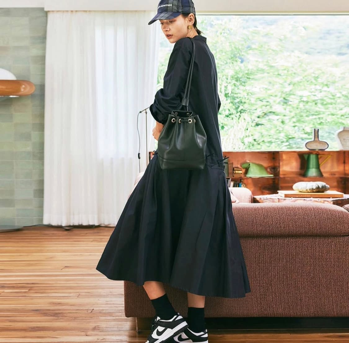 쓰리노크스 블랙 가죽 백팩 버킷백 + 체인 상품이미지2