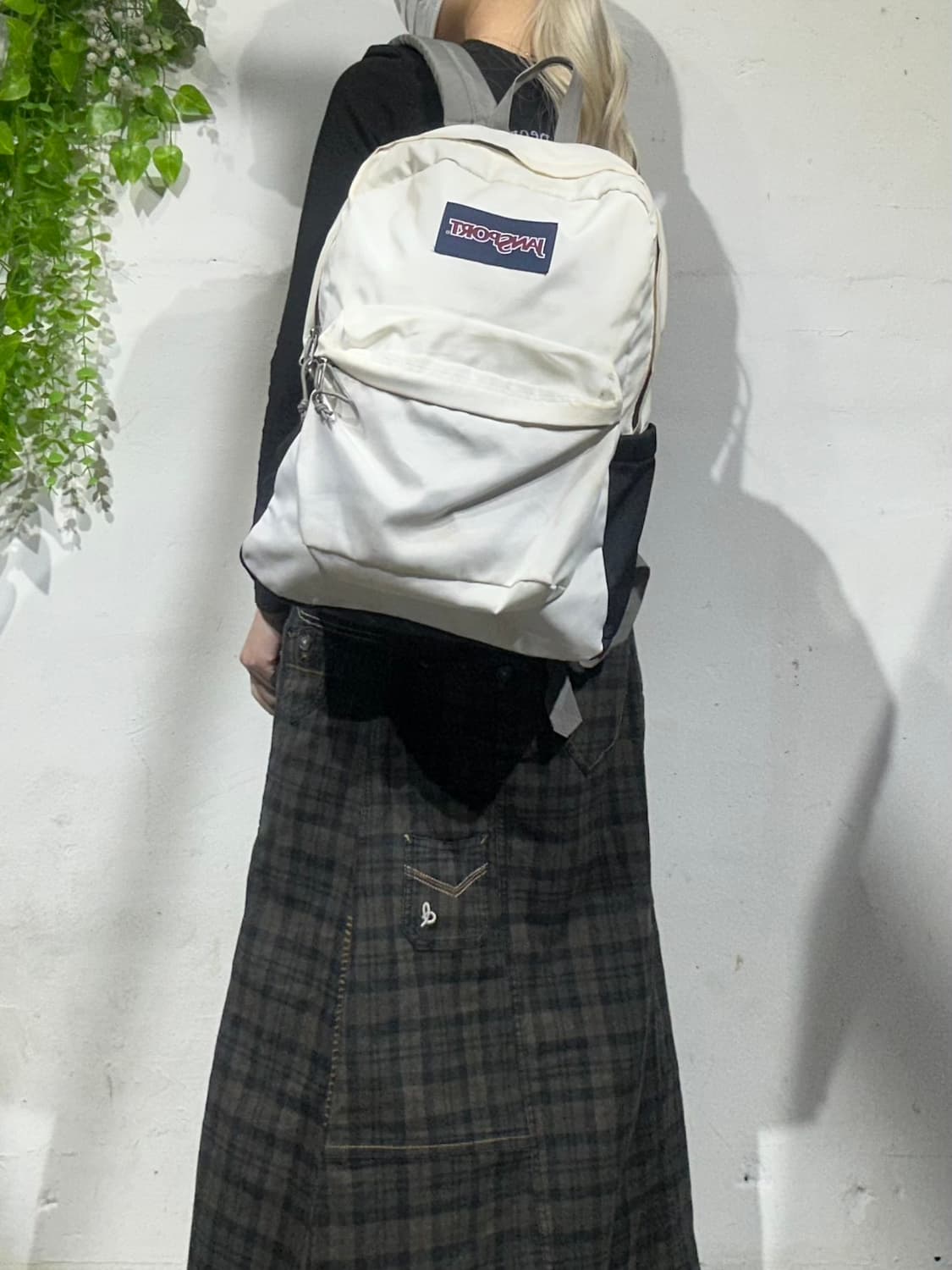 잔스포츠 화이트 백팩 가방 상품이미지1