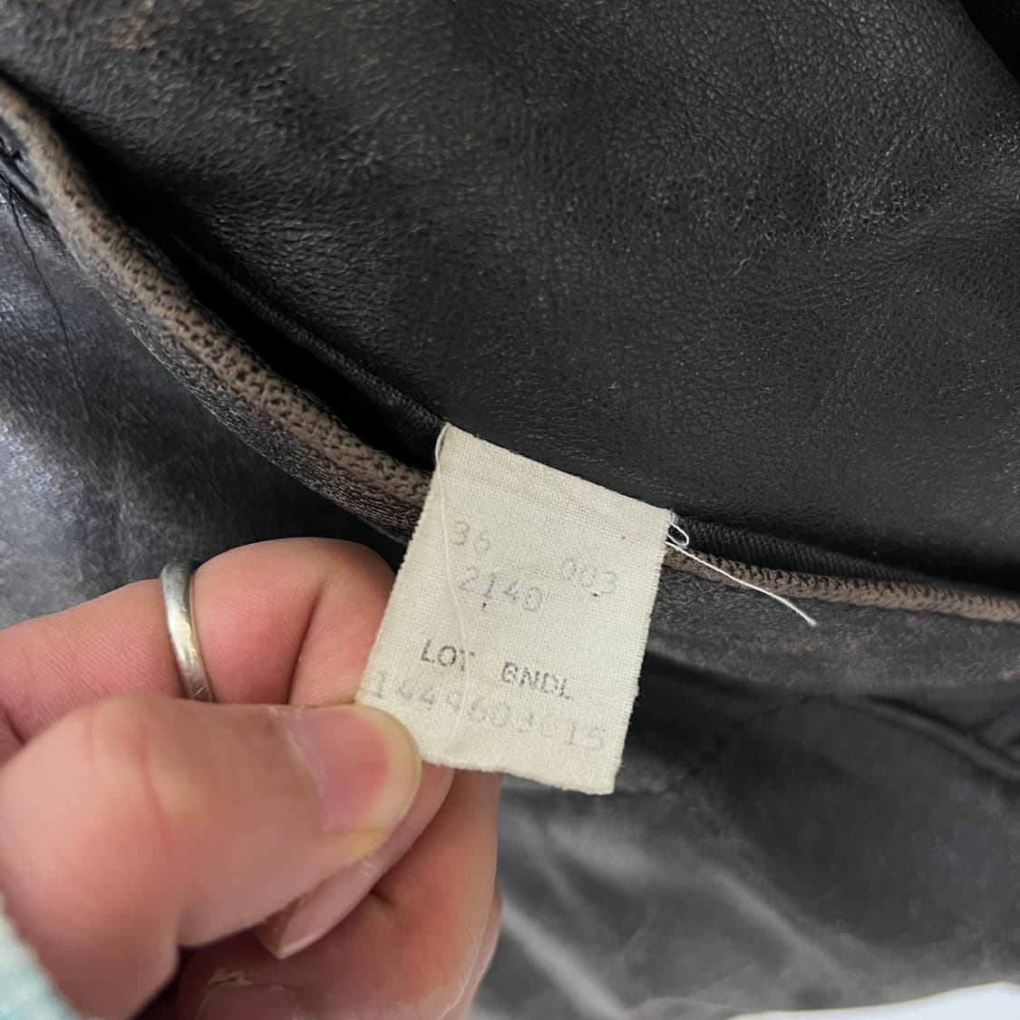 Schott 쇼트 에이징 레더 패딩 상품이미지6