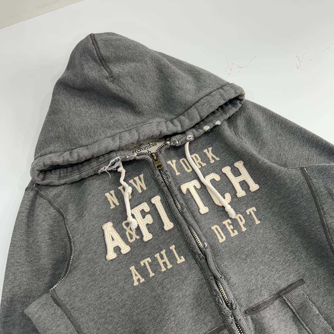 Abercrombie 아베크롬비 스펠아웃로고 그레이 후드집업 상품이미지4