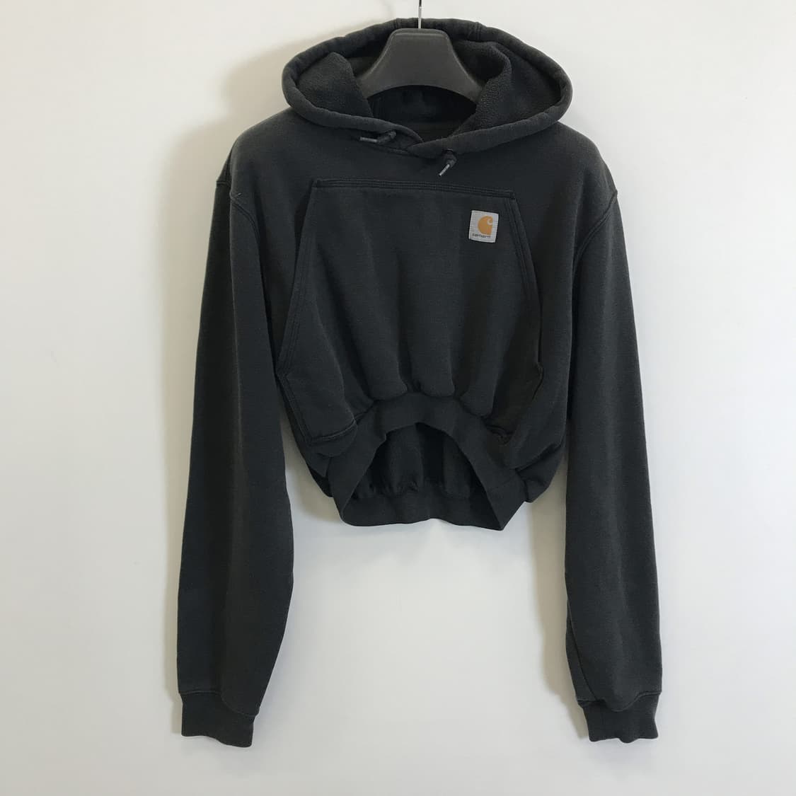 칼하트 리메이크 크롭 후드티 [여성M] 상품이미지1
