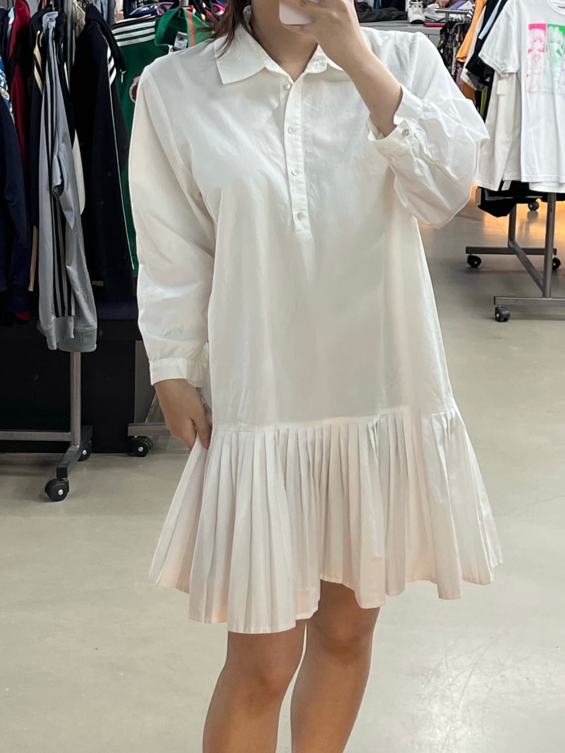 뜨개 크로셰 디테일 블라우스 화이트 핀턱 원피스 베이지 팬츠모리 코디세트 상품이미지3