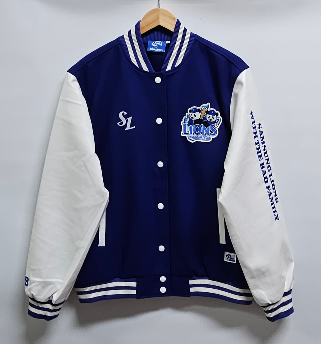 삼섬라이온즈 에베랜드리조트 바오패밀리 야구점퍼  XL 상품이미지1