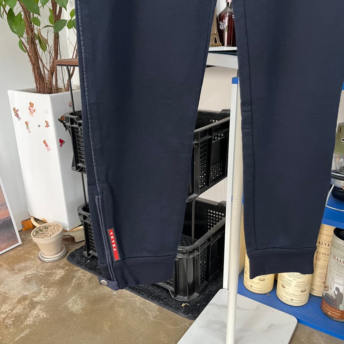 프라다 트레이닝 조거 팬츠 M 상품이미지2