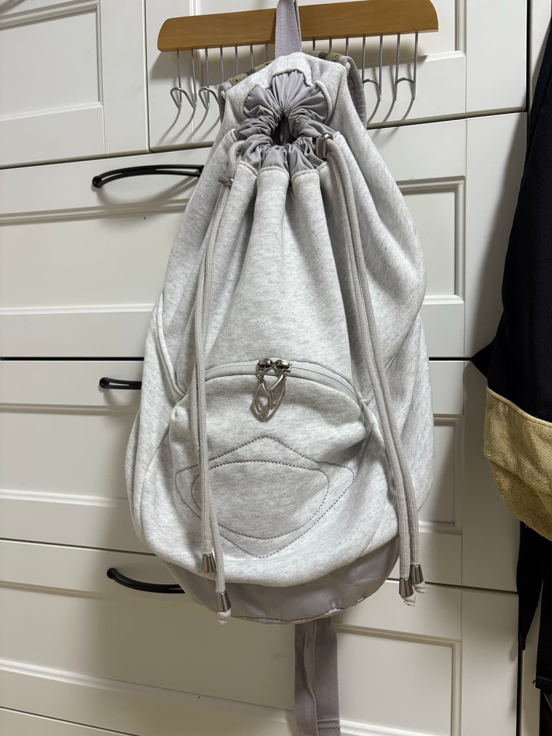 미스치프 드로우스트링 더플 백 상품이미지3