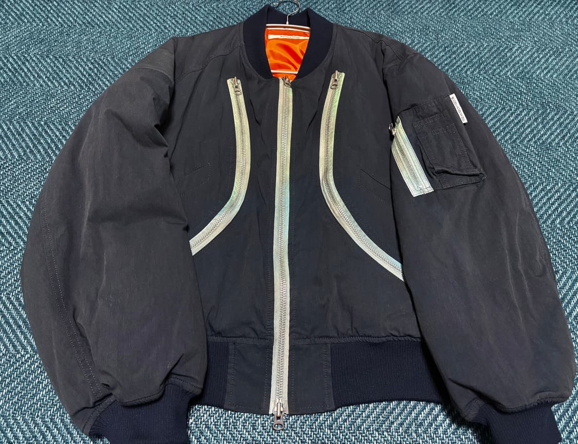 더뮤지엄비지터 MA-1 상품이미지3