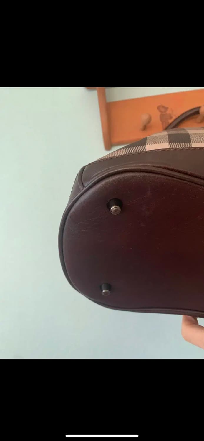버버리 숄더백 정품 상품이미지4