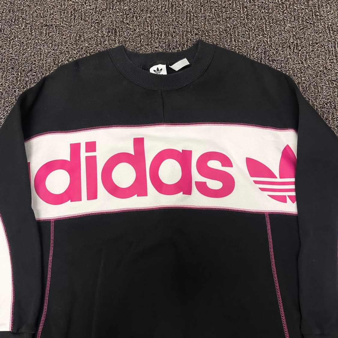 아디다스 기모 맨투맨 블랙 XS 상품이미지2