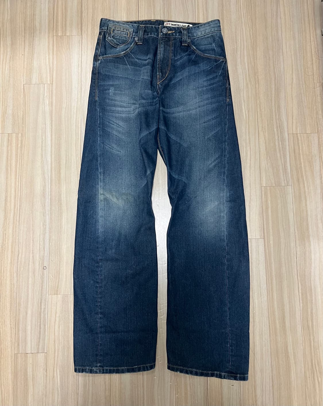 리바이스 엔지니어드진 27 상품이미지1