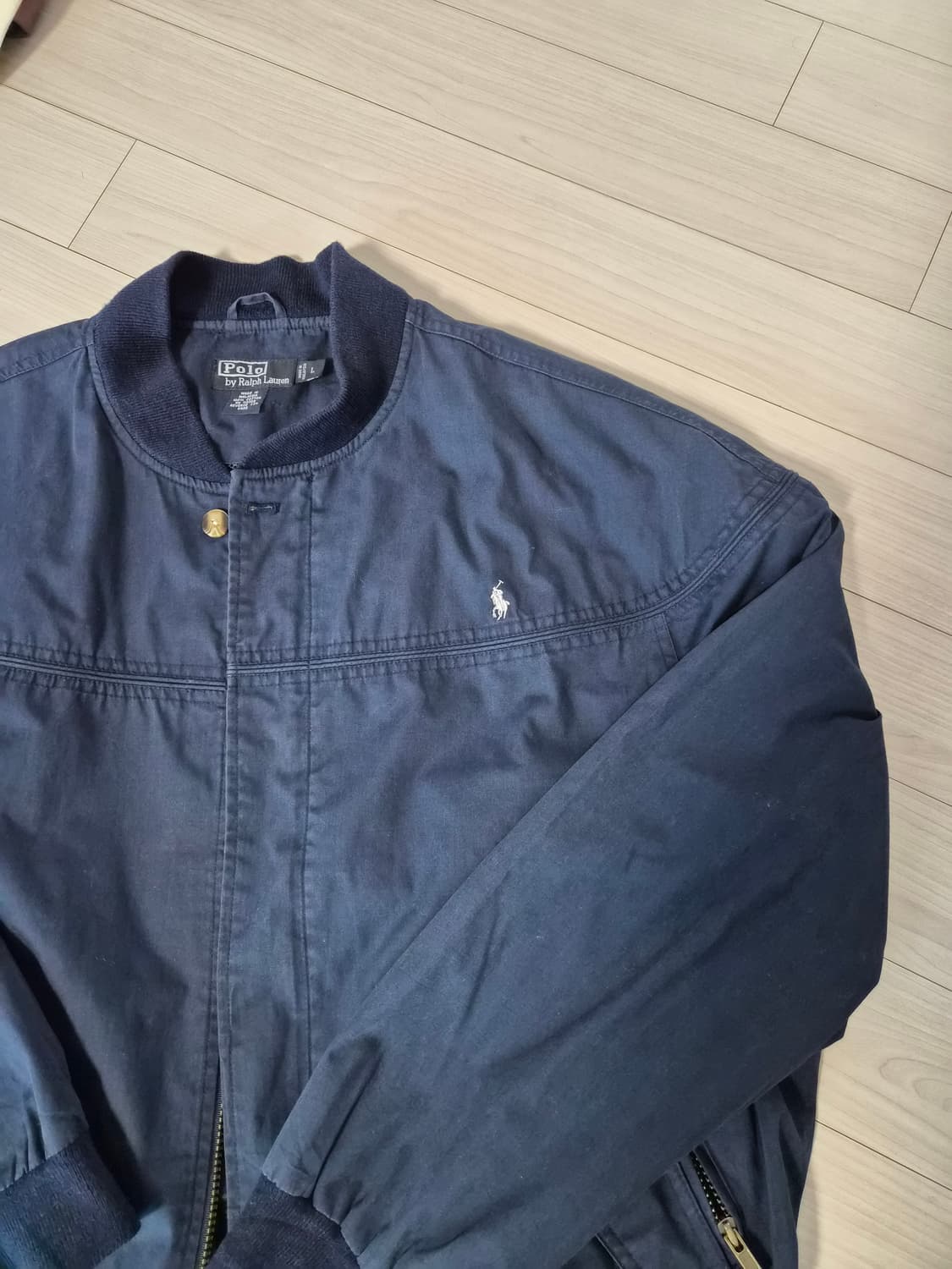 폴로 랄프로렌의 클래식한 해링턴 자켓(바람막이/블루종) 스타일입니다 상품이미지3