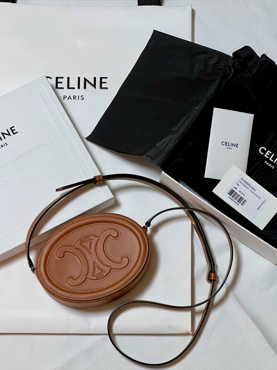 셀린느 트리오페 오벌펄스 미니 탄 크로스백(풀박스) 상품이미지1