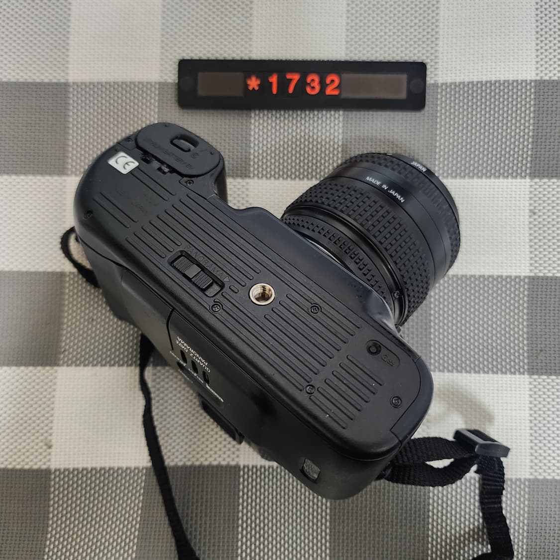 니콘 F 50 필름카메라 35-70미리 줌렌즈 상품이미지5