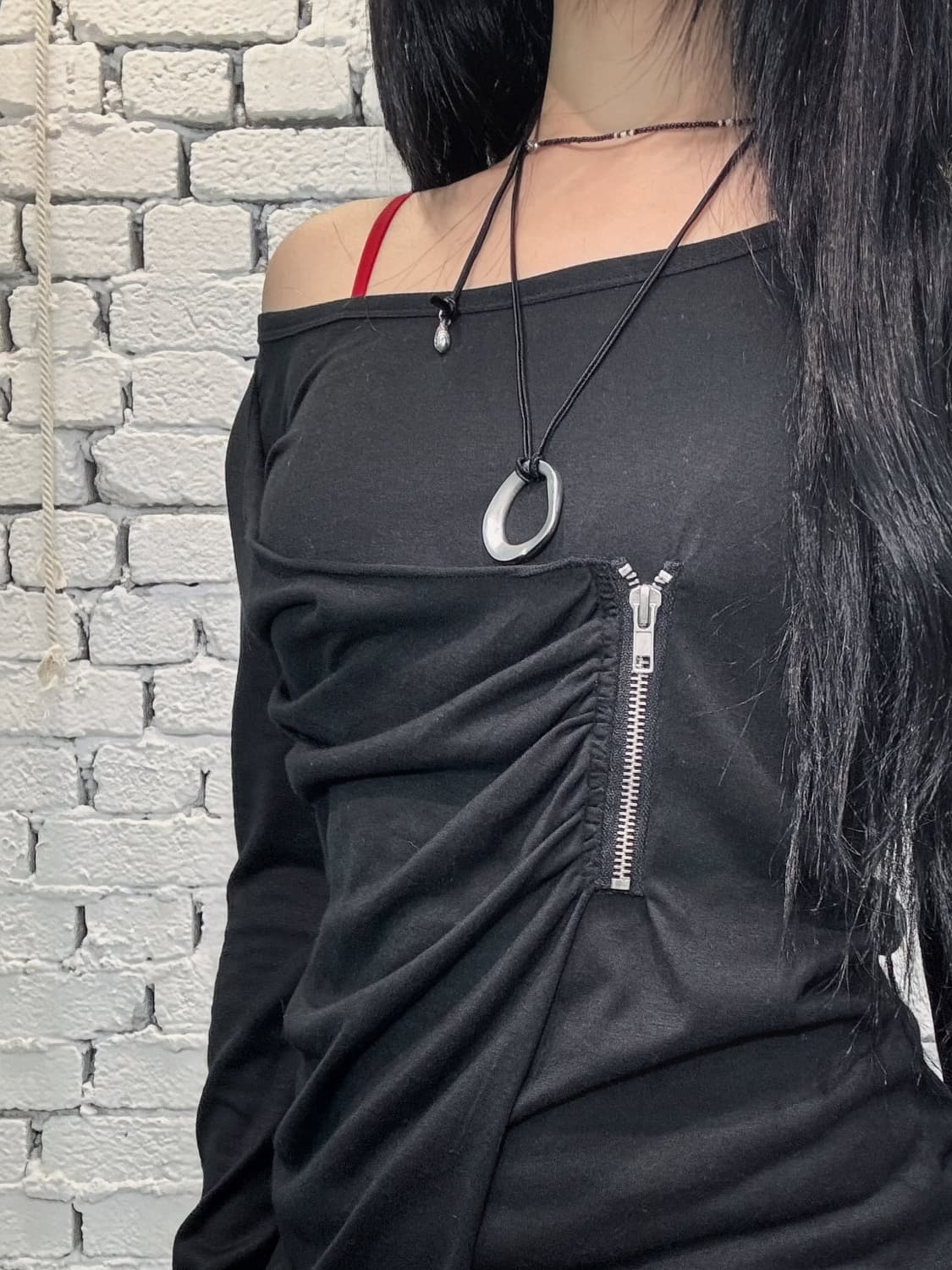 Asymmetric Zip Shirring Long Sleeve Top 상품이미지5