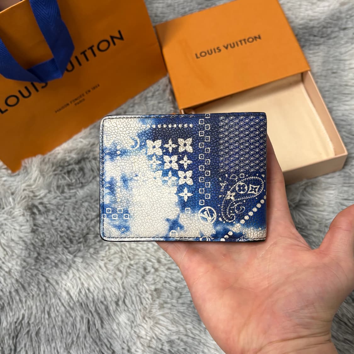 풀구성품 루이비통 반다나 슬렌더월릿 반지갑  상품이미지2