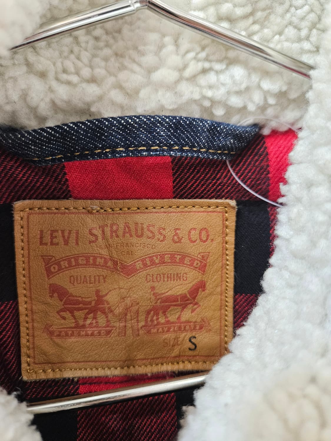 리바이스 쉐르파 트러커 자켓 상품이미지4