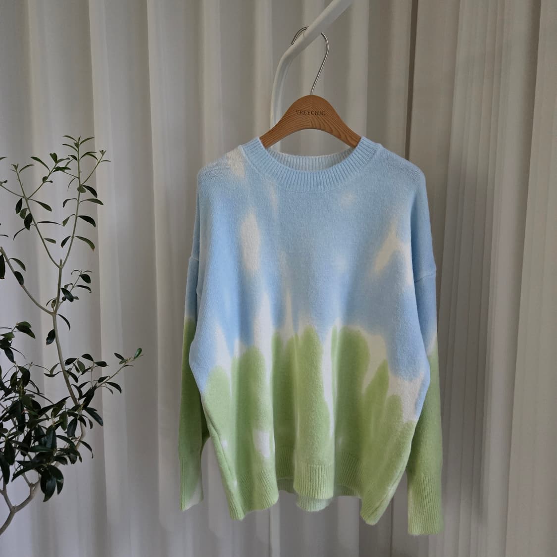 빈티지 물나염 그라데이션 루즈핏 니트 상품이미지1