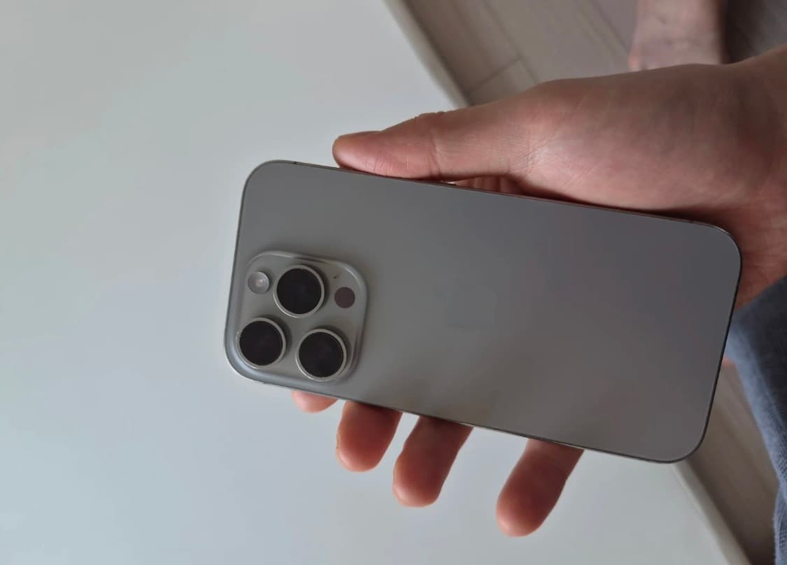 아이폰15프로 128gb 내추럴티타늄 무음 상품이미지3