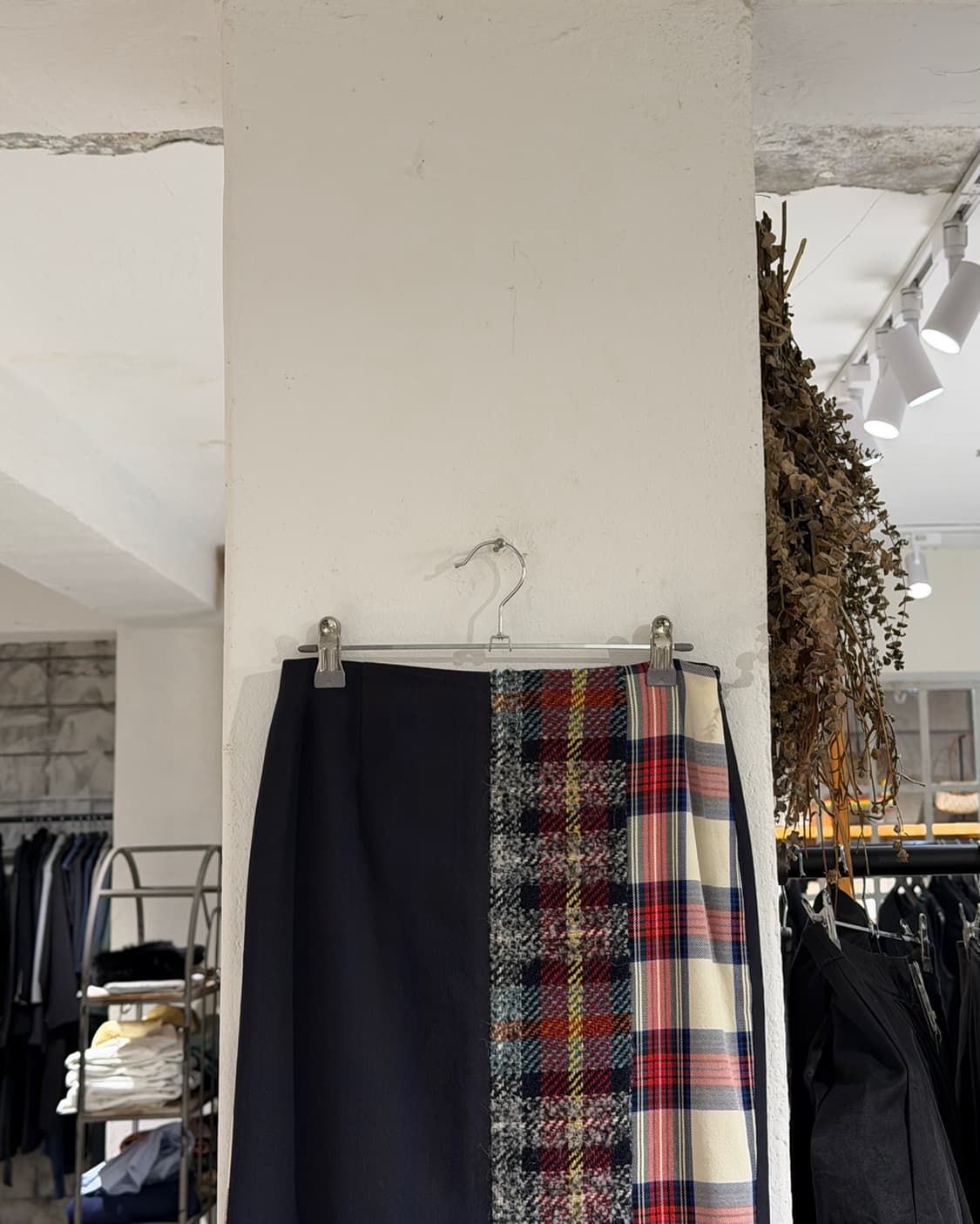 아크네스튜디오 네이비 체크 패치워크 스커트 상품이미지2