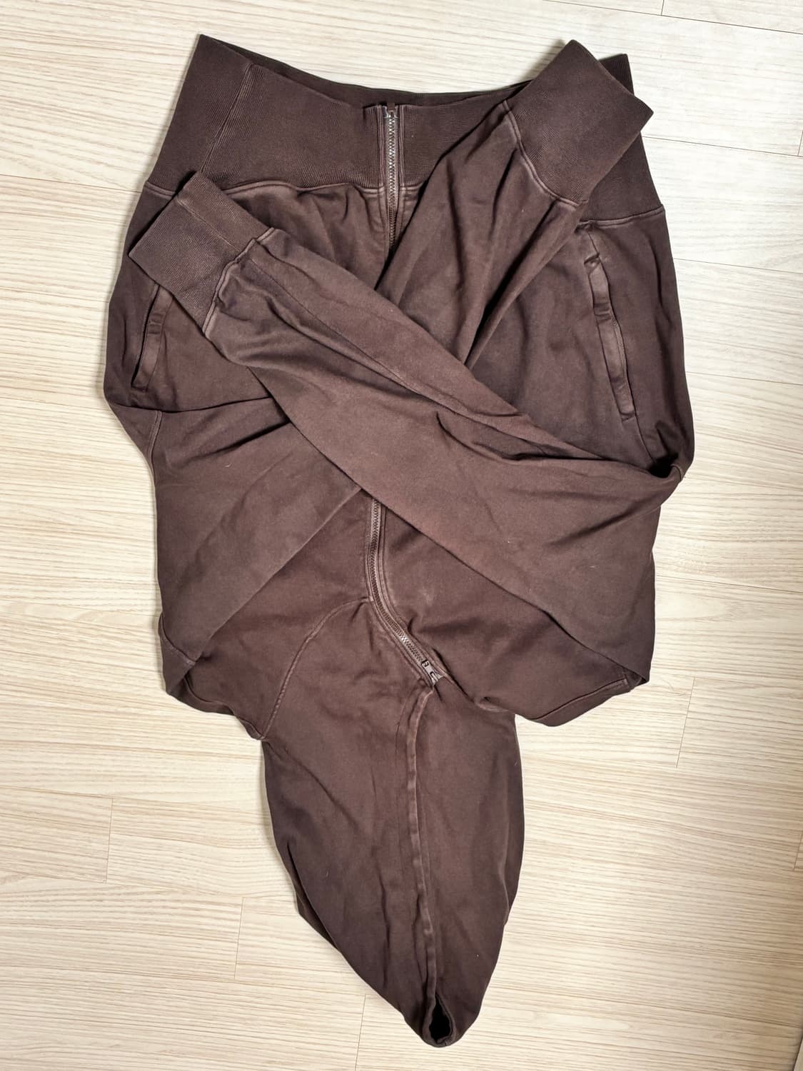 누마레 사선 후드집업 L 사이즈 판매합니다 상품이미지3