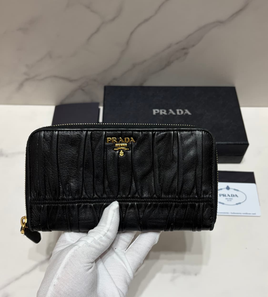 [정품] 프라다 고프레 장지갑 상품이미지1