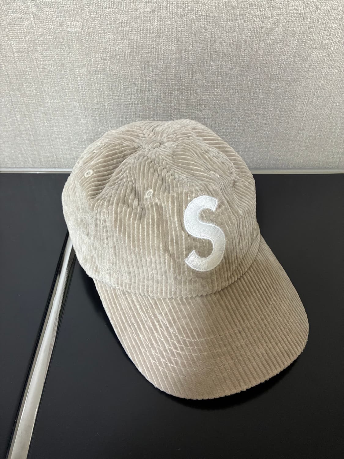 슈프림 코듀로이 S로고 6-패널 캡 상품이미지1