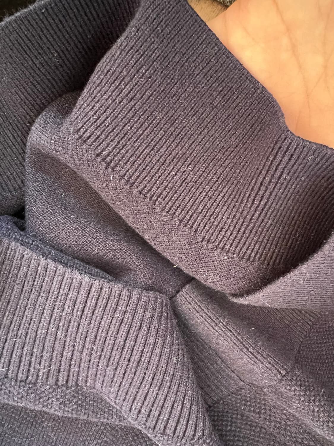 프레드페리 남성 네이비 라운드울니트  상품이미지4