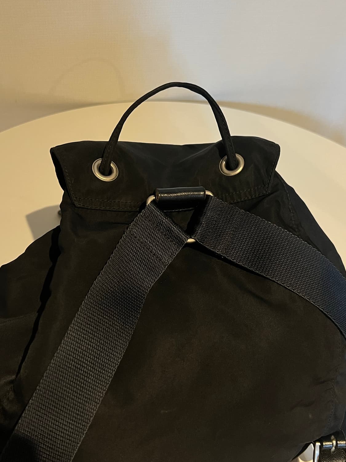 프라다 나일론 백팩 상품이미지4