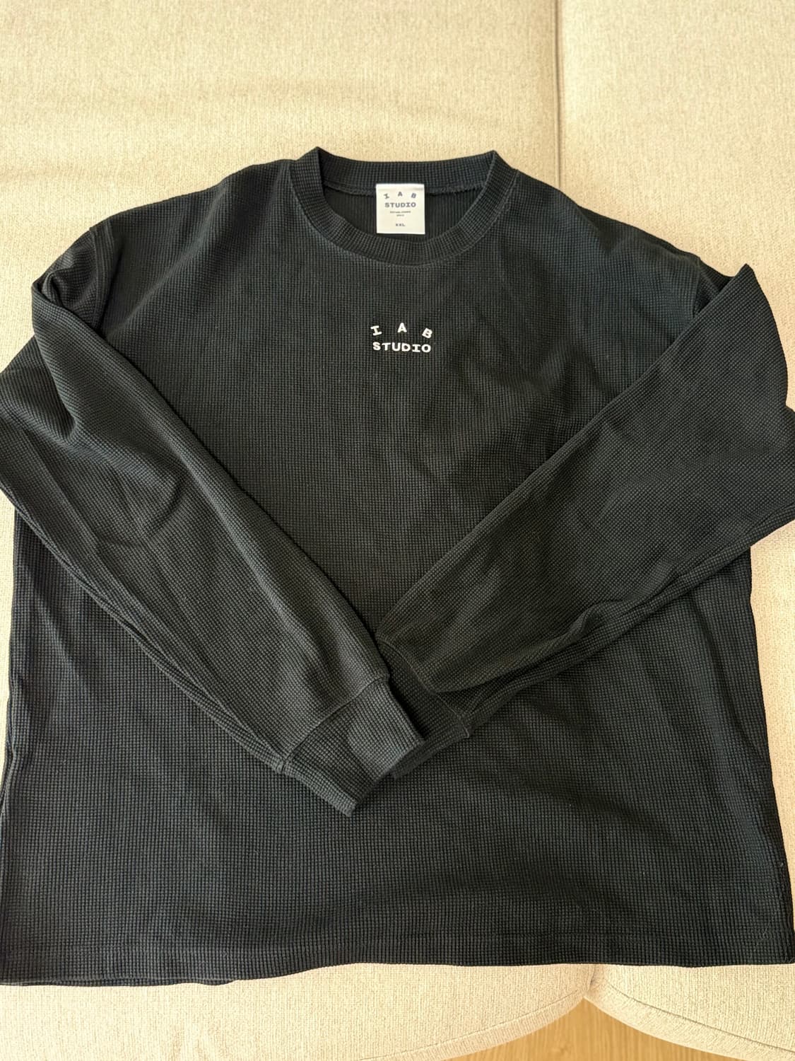 아이앱 스튜디오 와플 롱슬리브 블랙 화이트 XXL (3회 착용) 상품이미지3