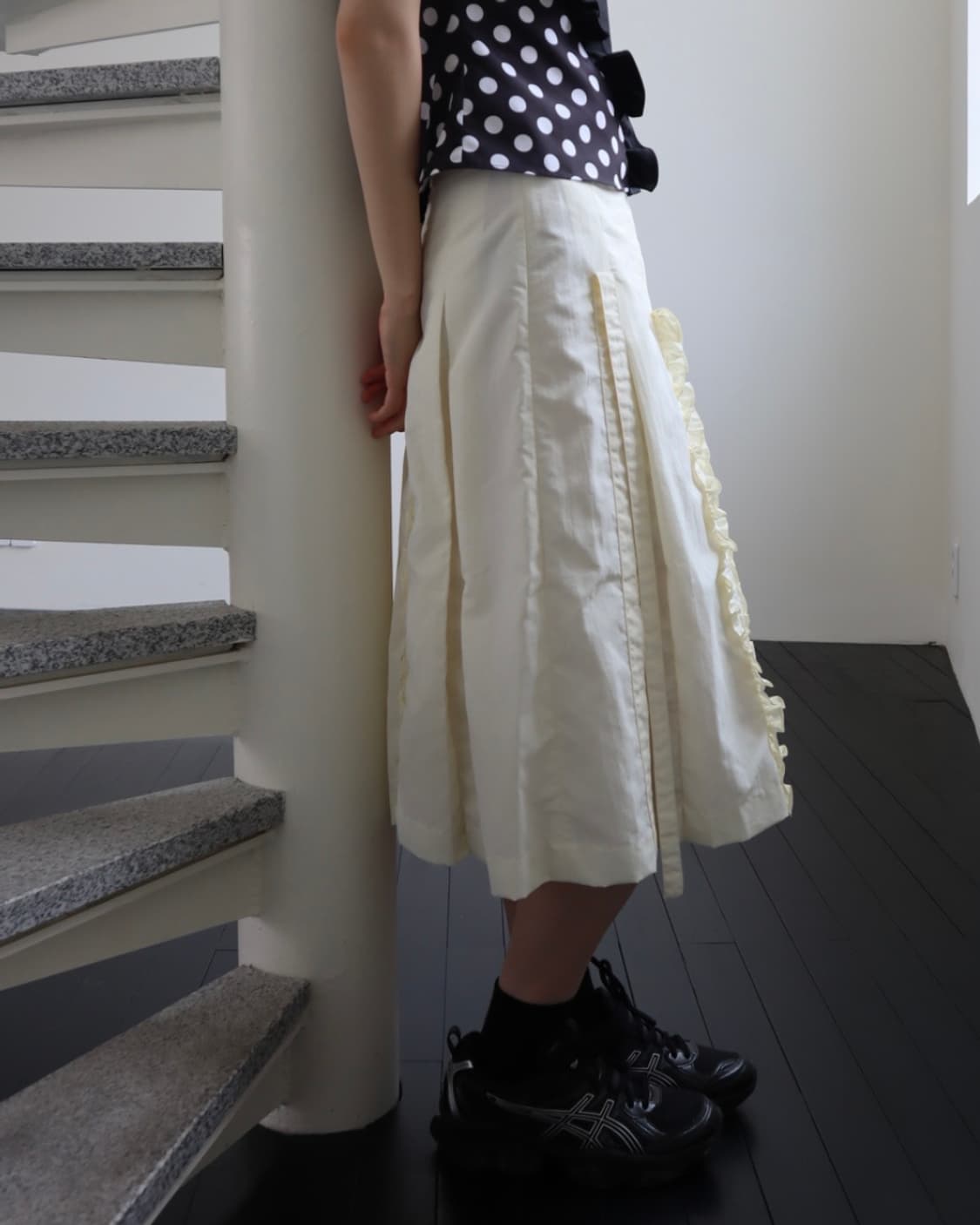 바하윤 RUFFLE RIBBON SKIRT (IVORY) 상품이미지3