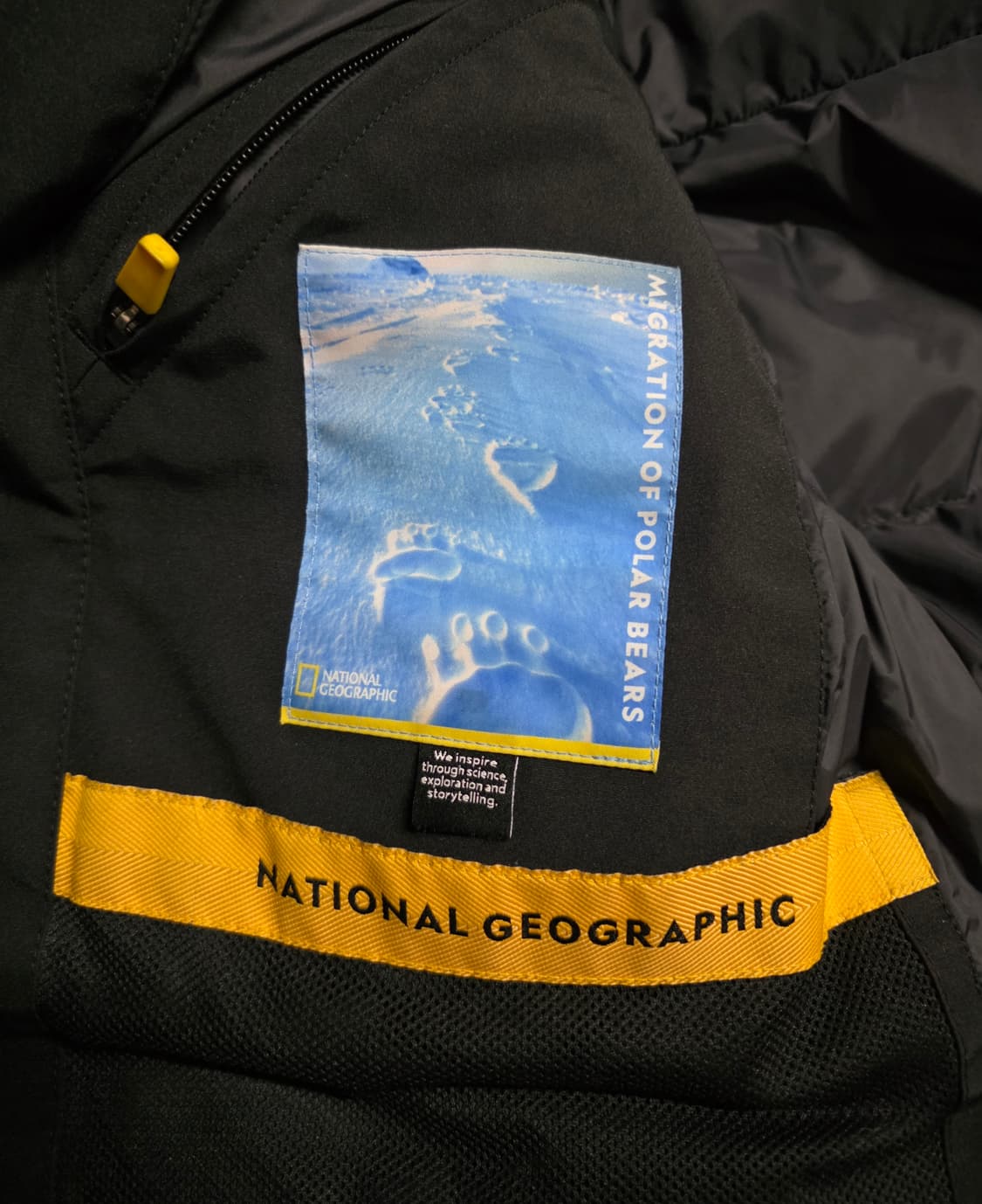 내셔널지오그래픽 타루가 후드 덕다운 숏패딩 싸이즈  105 XL  남자. 상품이미지9