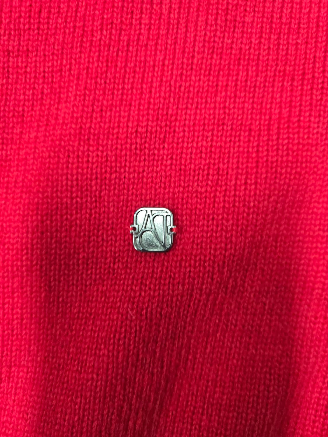 아티드 ARTID 24ss 캐시미어10%울90% 레드 라운드넥 가디건 상품이미지4