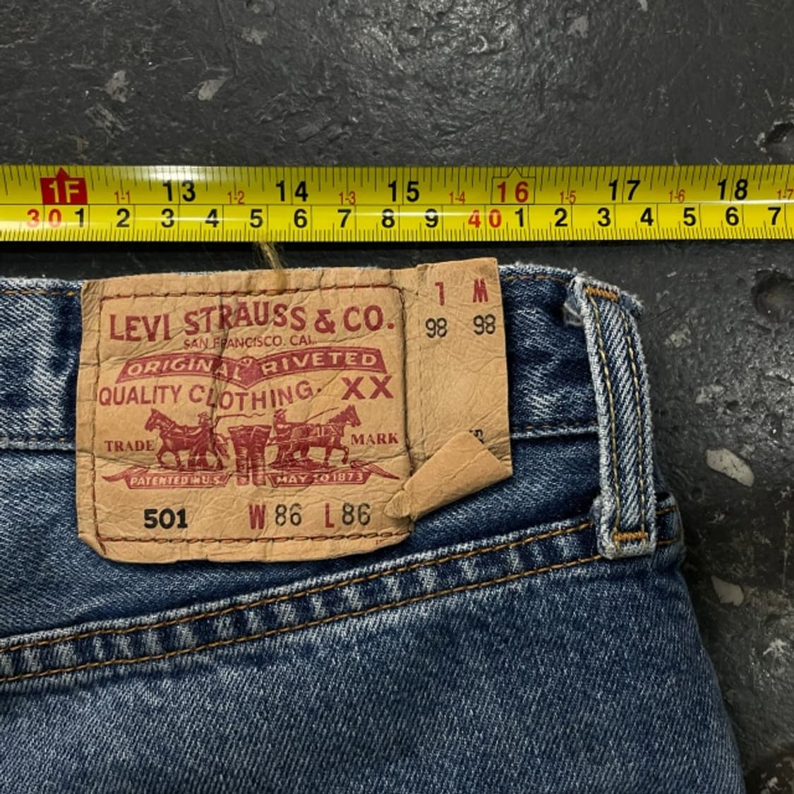 34 리바이스 501 청바지 상품이미지9