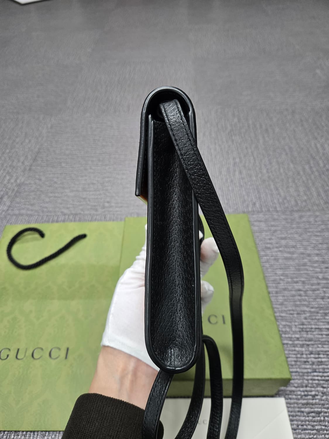 [특가][정품] 구찌 오프더그리드 폰홀더백 상품이미지4