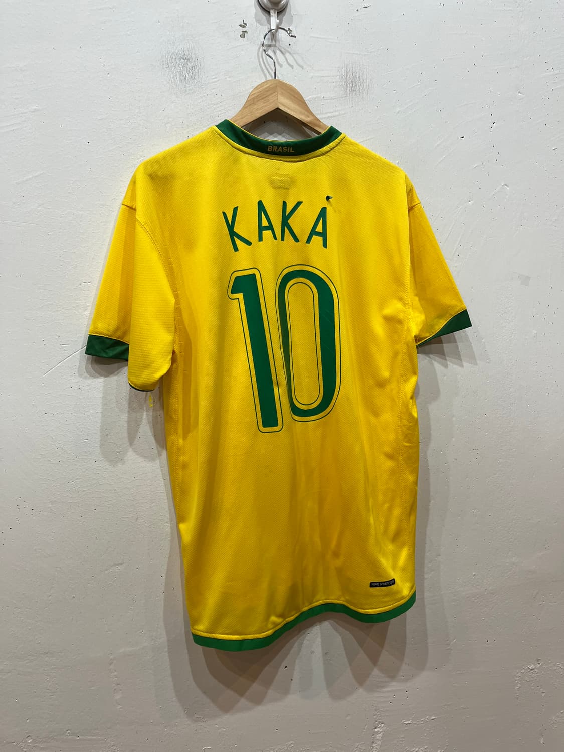 나이키 06 08 브라질 국대 카카 유니폼 져지 XL 상품이미지5