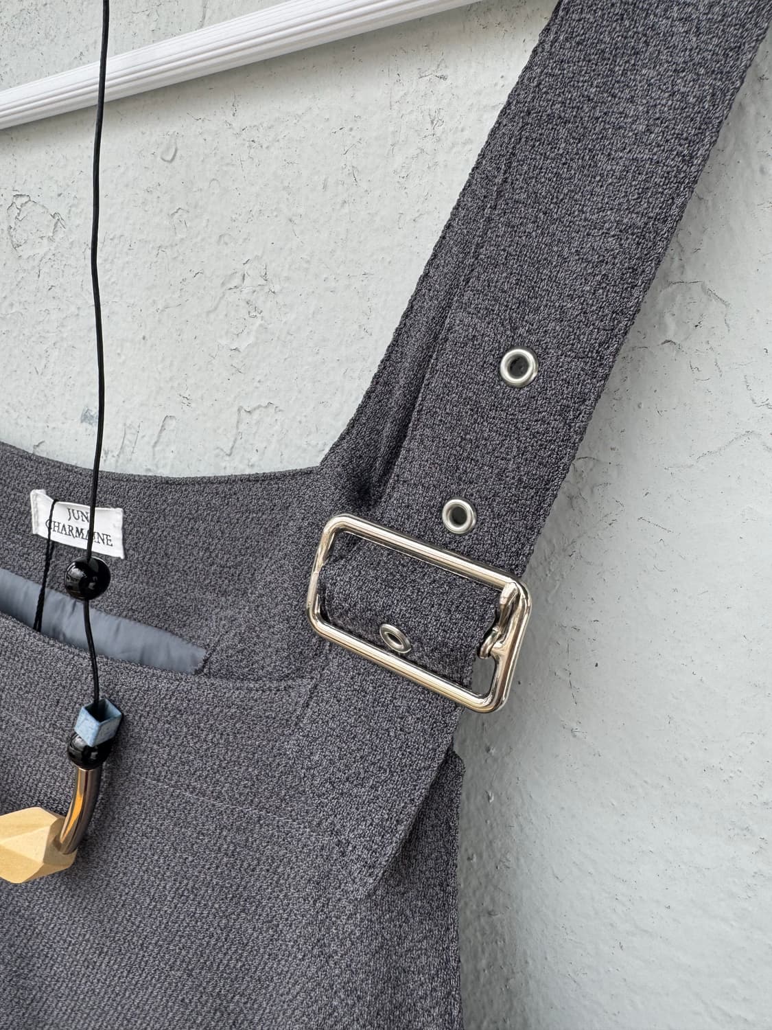 Jun Charmaine 버클 스트랩 서스펜더 롱 원피스 상품이미지4