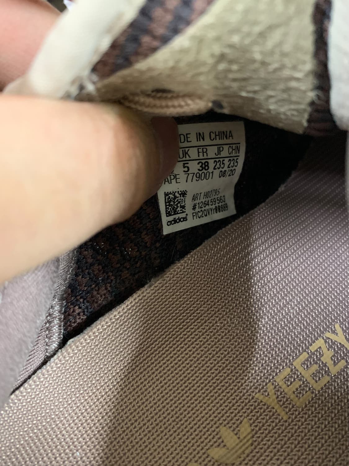 아디다스 이지 부스트 350 V2 페이드 235 상품이미지7