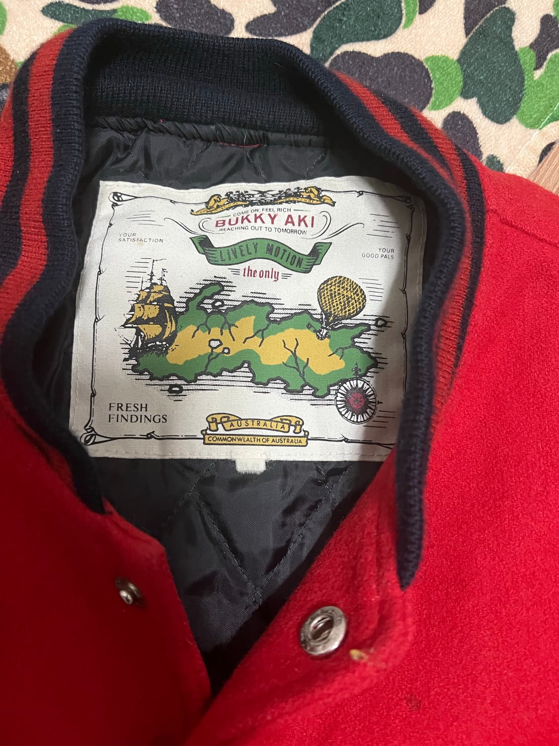 VINTAGE VARSITY JACKET 상품이미지4