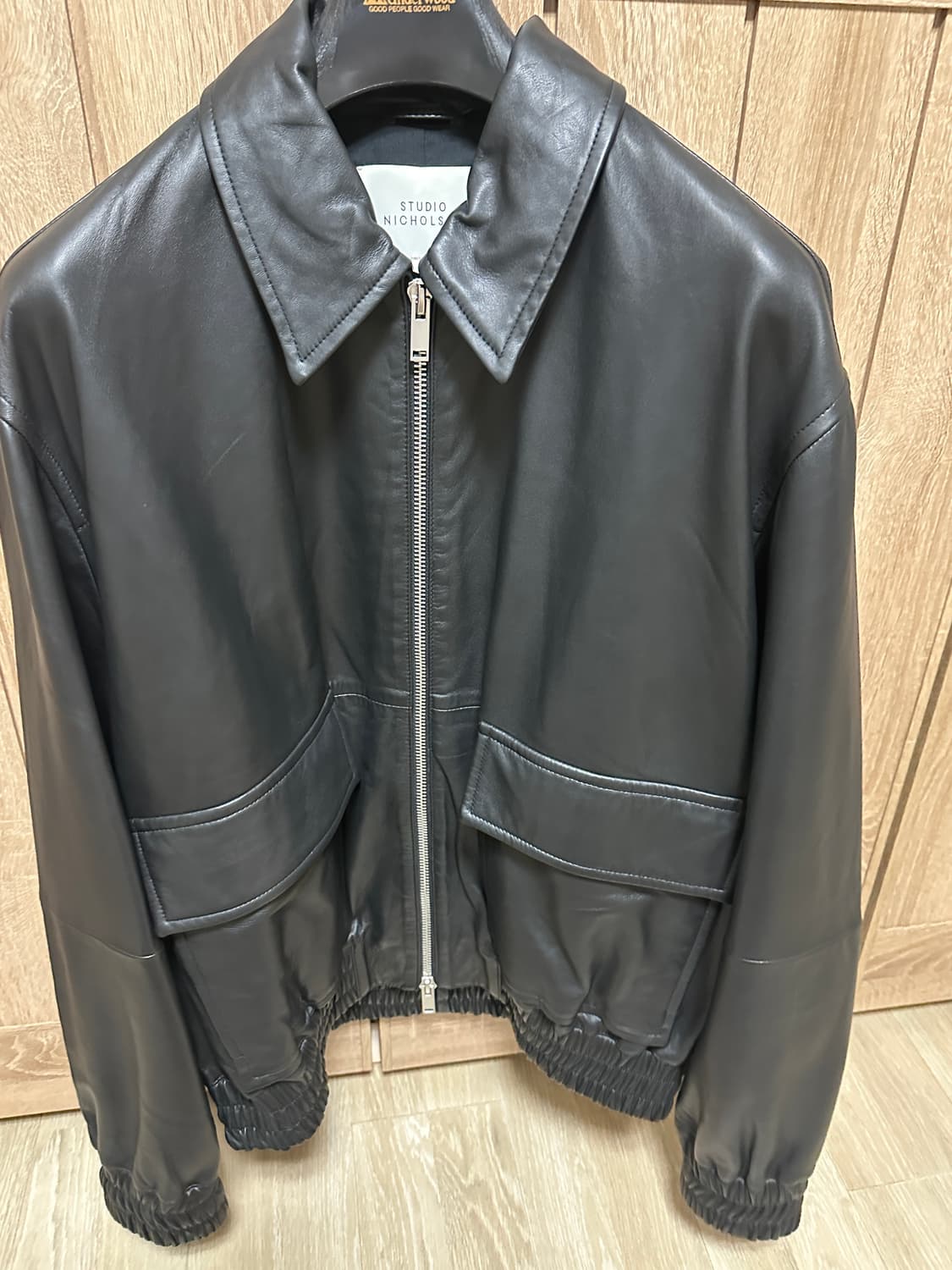 스튜디오니콜슨 피스톤 레더 A2 자켓 블랙 L사이즈 판매합니다 상품이미지1