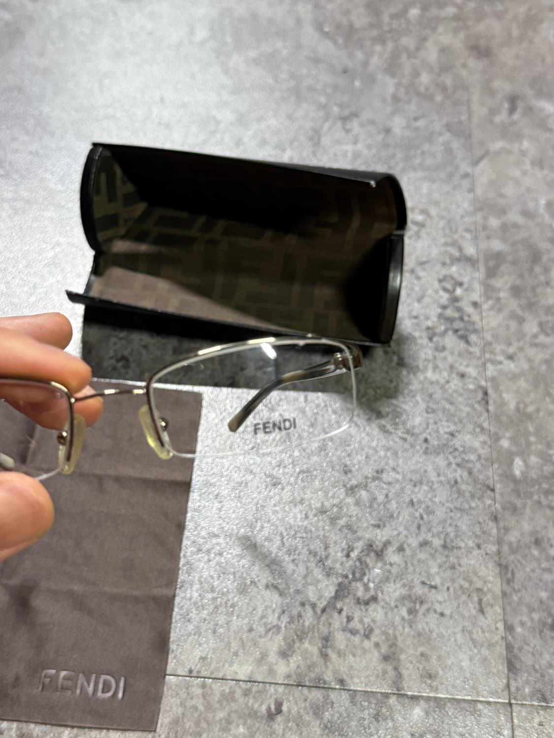 펜디 반무테 풀박스 상품이미지7