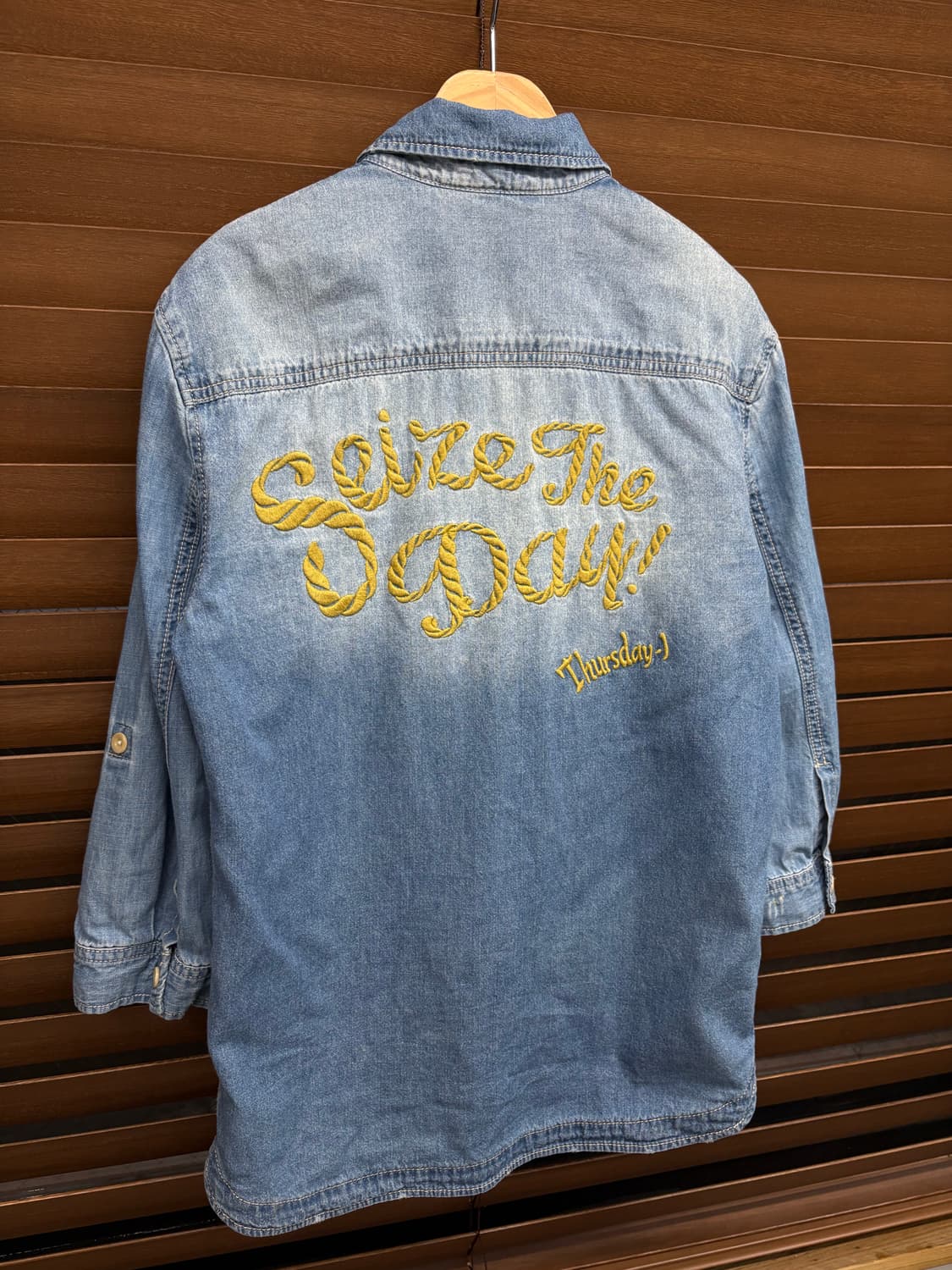 썰스데이 아일랜드 체인 스티치 웨스턴 데님 셔츠 상품이미지6