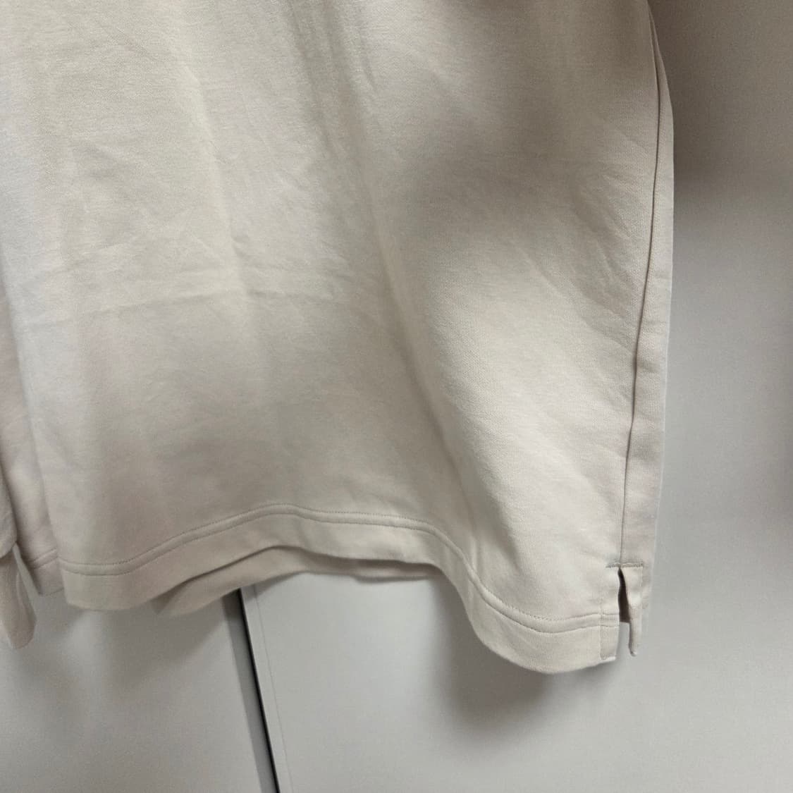 유니클로x르메르 U 에어리즘 긴팔티셔츠 L(100) 상품이미지4