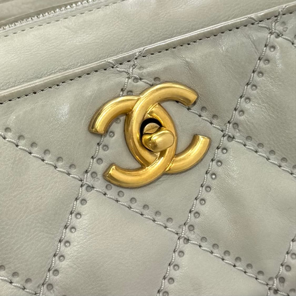 [감정완료] 샤넬 스티치 체인 여성 숄더백 상품이미지6